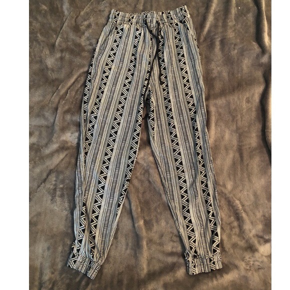 Parachute pants pattern Clearance